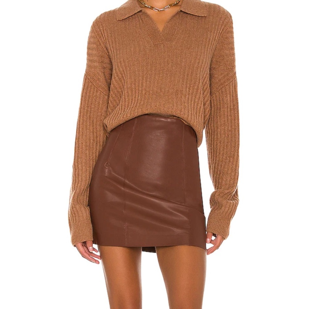 Revolve Meika Vegan Leather Skirt Rust Brown Camel ASTR the Label Mini Skirt - Picture 3 of 4